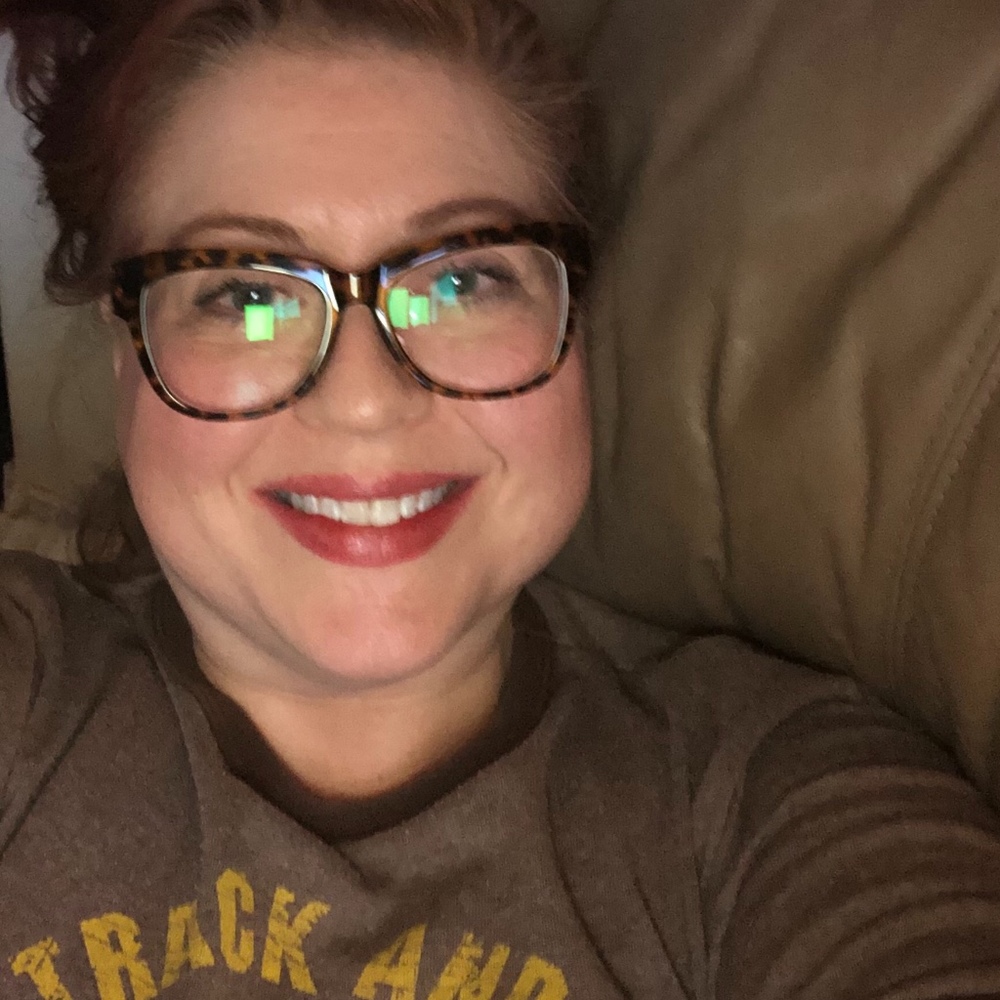 Meet your Posher, Amy